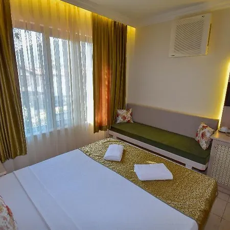 Отель Siesta