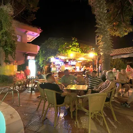 Siesta Otel İçmeler