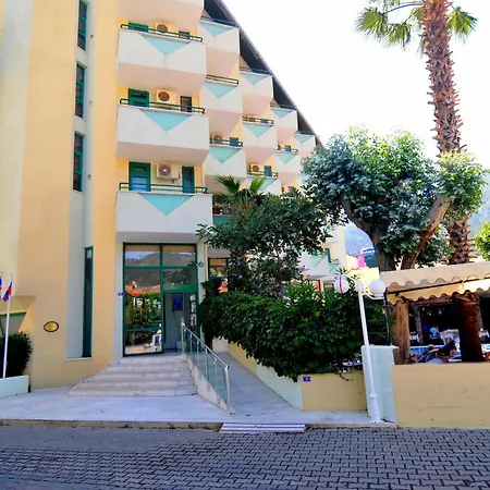 Siesta Hotel İçmeler